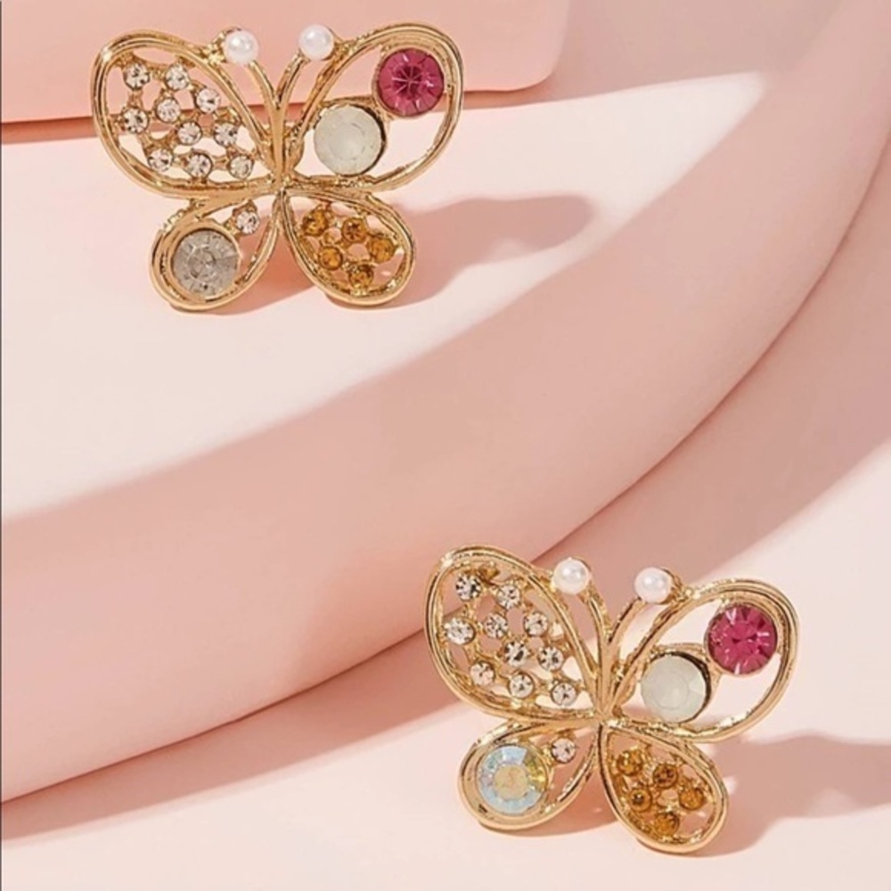 💋 Butterfly rhinestone stud earring